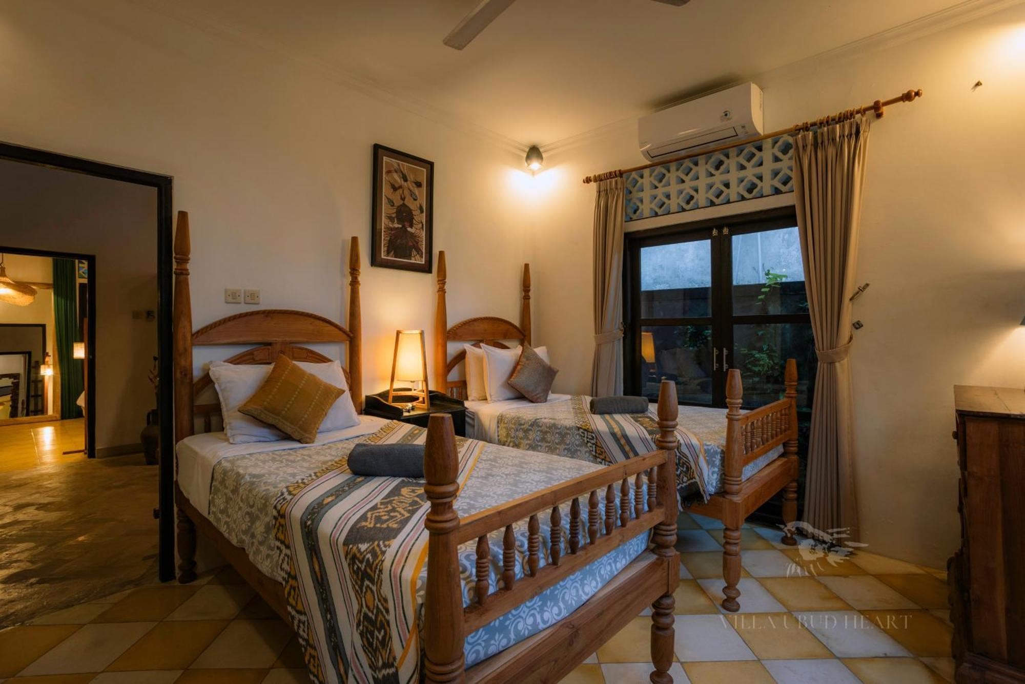 Villa Ubud Heart ภายนอก รูปภาพ